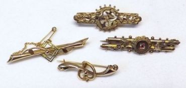 A group of four late Victorian/Edwardian 9ct Gold Bar Brooches, including a Bar Brooch pierced