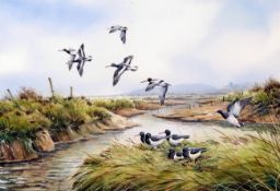 SIMON T TRINDER (CONTEMPORARY, BRITISH) OYSTER CATCHERS AT BLAKENEY 1999 watercolour, signed lower