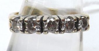 A hallmarked 18ct Gold five brilliant cut Diamond Line Ring, approx .6ct total