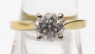 A hallmarked 18ct Gold brilliant cut Solitaire Diamond Ring, 1ct