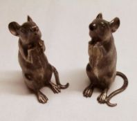 A pair of Elizabeth II Novelty Pepperettes formed as Mice, raised on their back legs, with tails