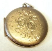 A hallmarked 9ct Gold Circular Locket, floral and foliate engraved burnished front, plain polished