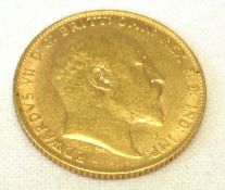 An Edward VII Gold Sovereign dated 1907.