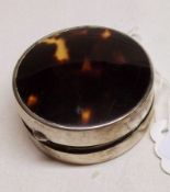 A George V small circular Handbag Compact with Tortoiseshell inset lid, mirror within, 1 ¾” diam,