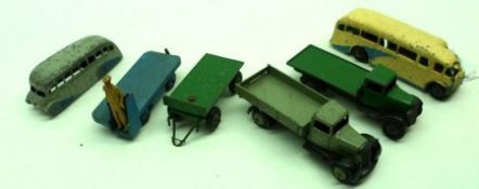 A small collection of Dinky Toys to include: Streamline Bus 29B in grey and blue livery, Single Deck