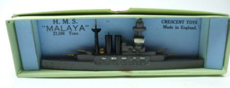 Crescent Toys HMS Malaya 27,500 tonnes Gun Ship No 691
