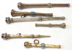 A collection of six assorted Victorian/early 20th Century Propelling Pencils, measuring from 1 ¾” to