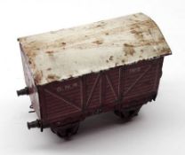 An early 20th Century Basset-Lowke Covered Wagon, brown and cream livery, G.N.R. 1912