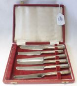 A Cased Set of six Stainless Bladed and Silver Handled Cake Knives in Art Deco taste, Sheffield 1966