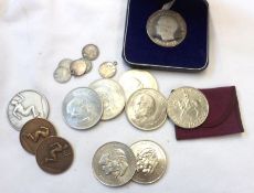 Packet: small lot assorted Coins etc, mainly modern Crowns