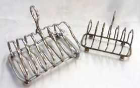 Two late 19th/early 20th Century Electroplated Toast Racks of rectangular form, each with seven