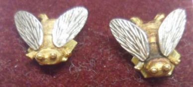 An interesting pair of hallmarked 9ct Gold twin colour bee design Stud Earrings, measuring