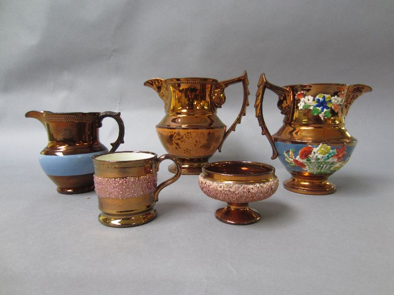 Small collection of copper lustre wares (5)