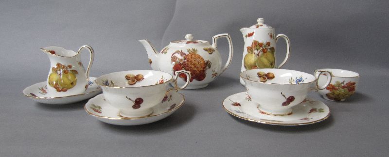 Hammersley & Co part early morning tea service, lidded tea pot, lidded hot water jug, milk jug,