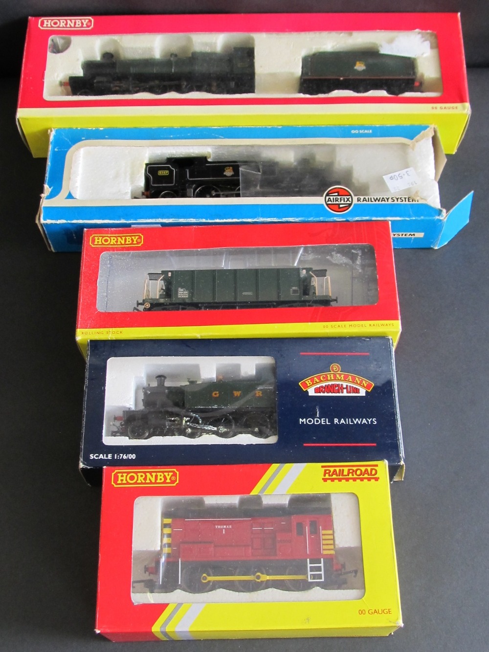 A Hornby boxed OO gauge BR livery 2-8-0 loco and tender, Bachmann boxed OO gauge GWR 2-6-0 Prairie