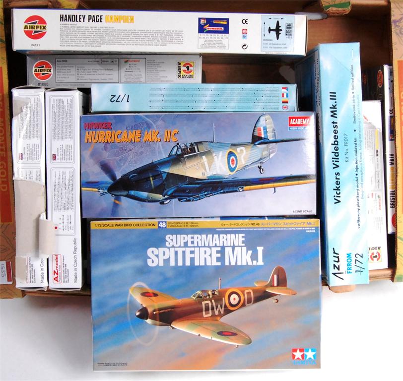 16x aircraft related 1/72 scale plastic kits by Airfix, Matchbox, Azur etc, all appear as issued,