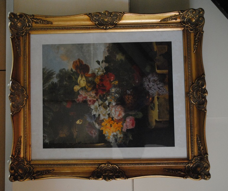 Still life in gilt frame - Bouquet of Flowers