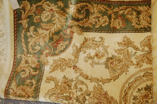 Aubusson rug with beige ground, 1.7m x 1.25m