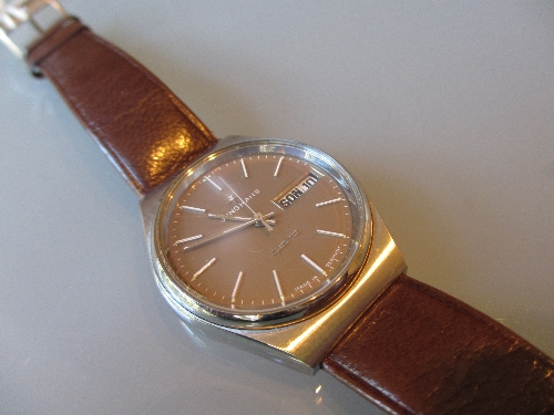 Junghans gentlemans steel cased quartz wristwatch with leather strap