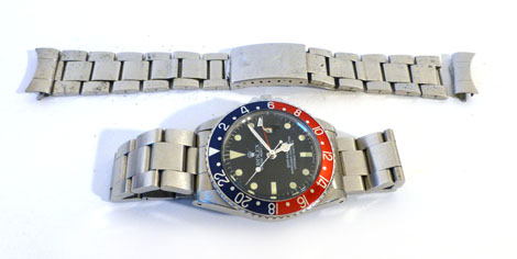 A gentleman's steel cased  Rolex Oyster Perpetual wristwatch, on dial GMT Master Superlative