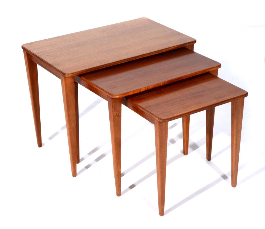 A NEST OF THREE GORDON RUSSELL OF BROADWAY LIMITED TEAK OCCASIONAL TABLES, largest 61cm