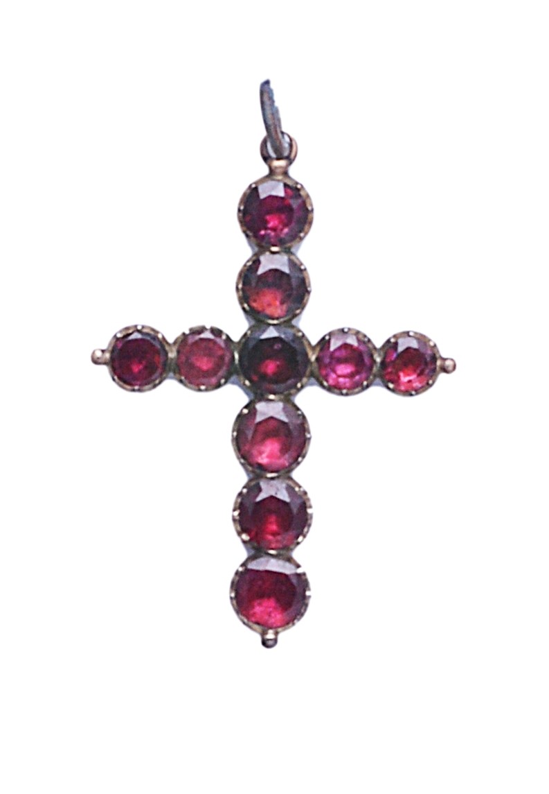 GARNET PENDANT, MID 19TH CENTURY designed as a cross set through out with foil-backed garnets