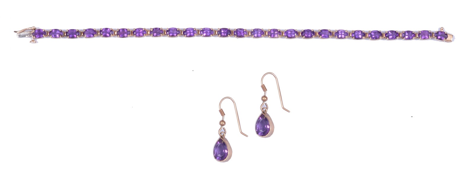 AMETHYST BRACELET AND EARRINGS the bracelet claw-set as a line of articulated oval amethysts,