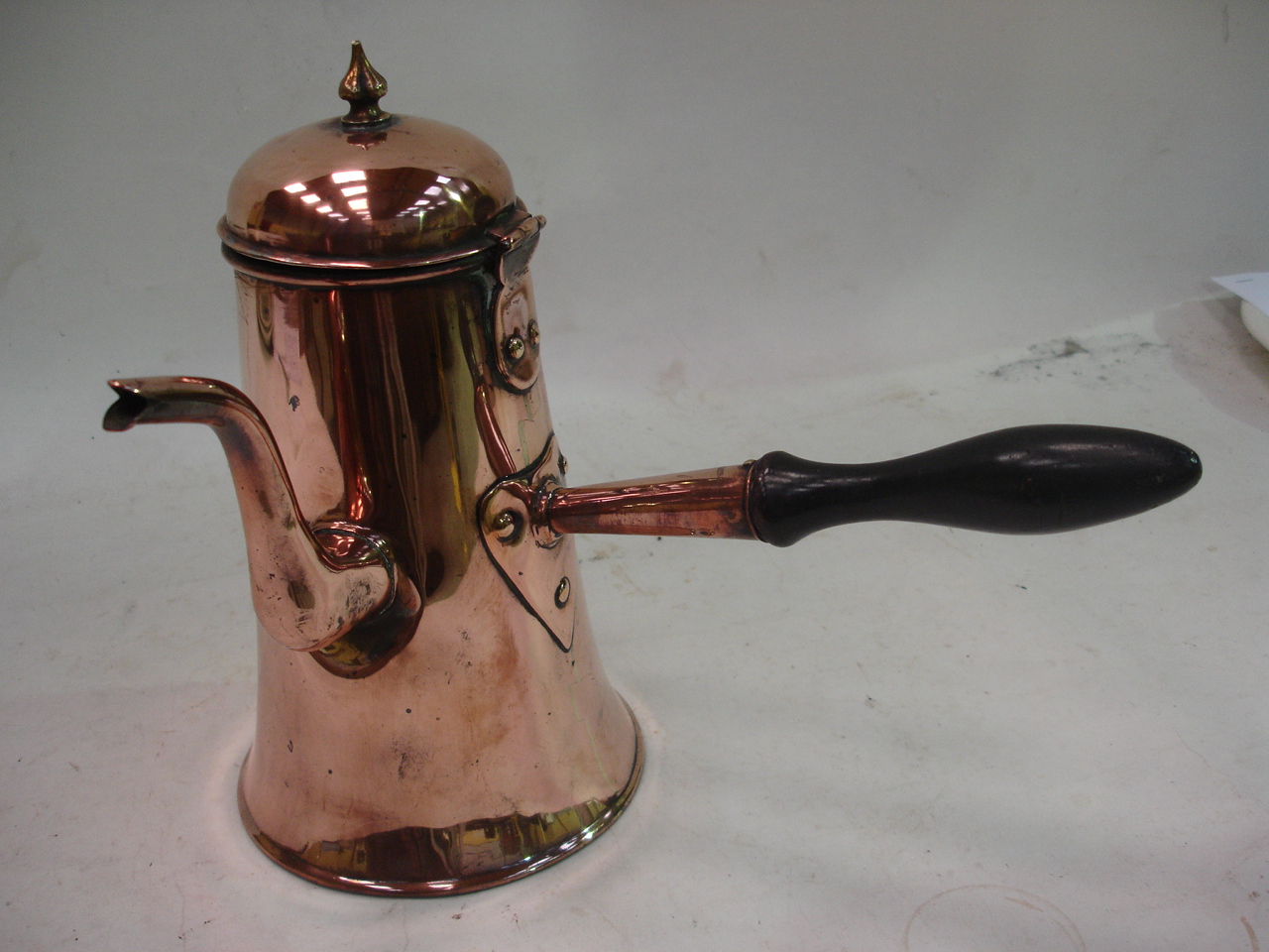Georgian copper tapered coffee pot, 10" high