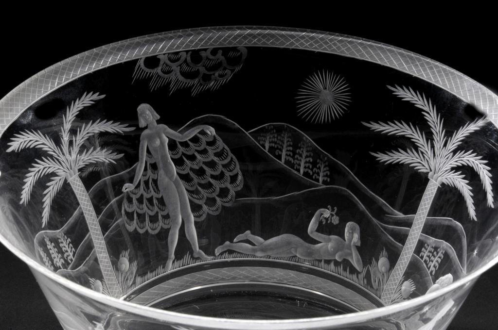 AN ORREFORS ENGRAVED GLASS BOWL DESIGNED BY EDVARD HALD of flared shape with three scenes of two