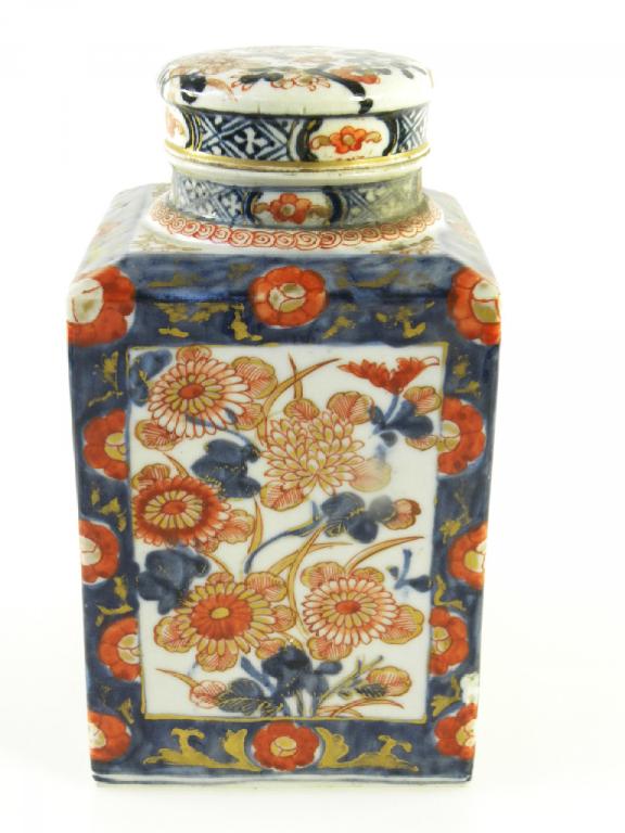 A JAPANESE IMARI SQUARE JAR AND COVER, LATE 19TH C