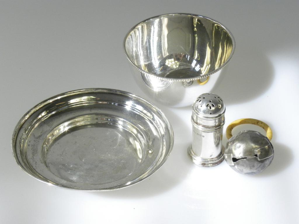 A GEORGE V SILVER CHILDS DISH OR STAND, BIRMINGHAM 1924, A GERMAN SILVER BOWL AND TWO OTHER ITEMS, 5