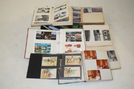 A large collection of mostly modern postcards, various subjects
