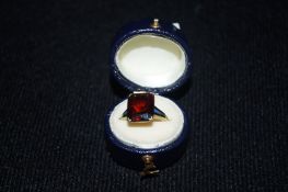 Deco 14ct Gold Ring with red stone and enameled shoulders