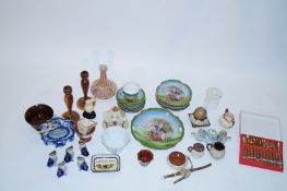 Collection of Torquay mottoware and various other glass and ceramic items