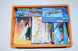 Various model kits to include aircraft and ships