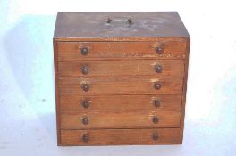 Small box chest of drawers