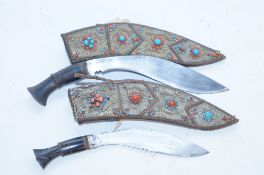 Gurka knives