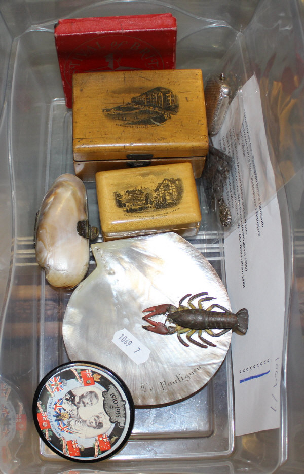 A collection of items to include a 19th Century shell purse, together with a shell souvenir with