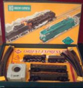 H0 Gauge Jouef Orient Express Set: To consists of Locomotive 4-6-2 with tender No 1265 with 2