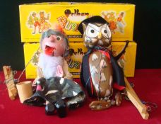 Pelham Puppets: Two Puppets Owl and Old Lady both very clean in original boxes (2)