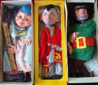 Pelham Puppets: To include 2 of the larger Puppets The Queen and The Giant together with The