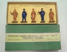 Dinky Toys No4 Engineering Staff Set: Miniature figures for model railways Gauge 0 containing 5