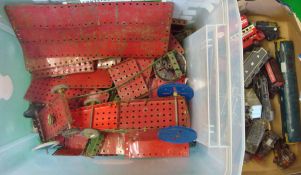 Selection of Meccano and 00 Gauge Trains: To include Red and Green Meccano and Hornby and Lima