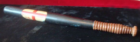 Police Truncheon: Having hand painted Red and White Crest with ribbed grip. 47cm Condition Worn