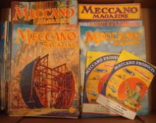 Selection of Meccano Magazines: All from the 1930s large format some without covers (1box)