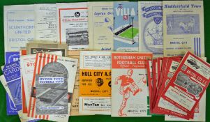 1959/60 Season Bristol City Football Programmes (H&A): To include Scunthorpe 22/8, Liverpool 26/8,