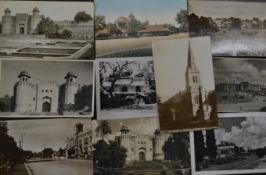 India Pakistan – Vintage postcards of Lahore Ten old postcards of Lahore including Shalimar