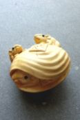 Japanese Art – Netsuke finely carved netsuke in wood of three mice^ and adult mouse hiding inside