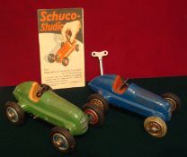 Schuco Studio The Steerable Driving School Cars: Blue and Green Mercedes Racing Cars, mechanism