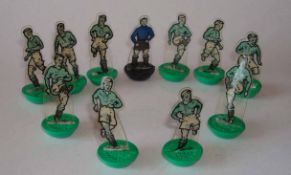 Newfooty Celluloid Team: Green Shirts with White Shorts with Blue Goalkeeper Green and Green bases